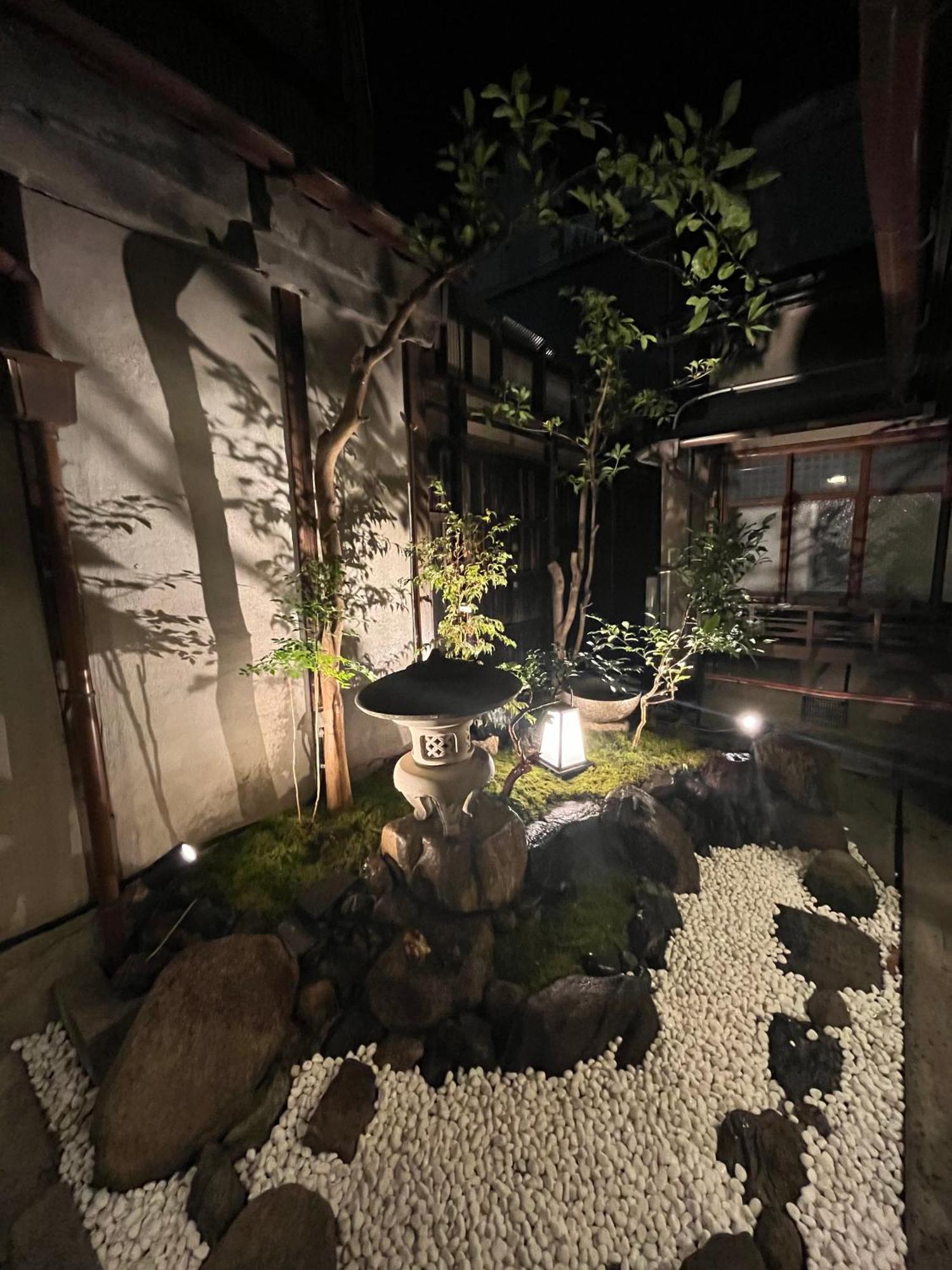 Namba Central Traditional Japanese House Osaka Exterior photo